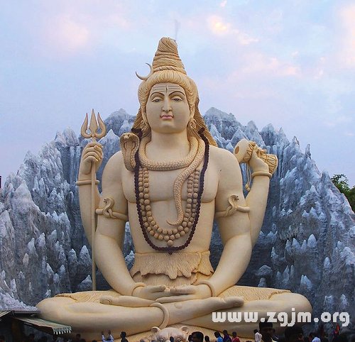 湿婆雕像
